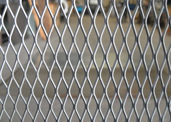 15 × 25mm Rhombic Punching Steel Plate Tensile Expanded Mesh