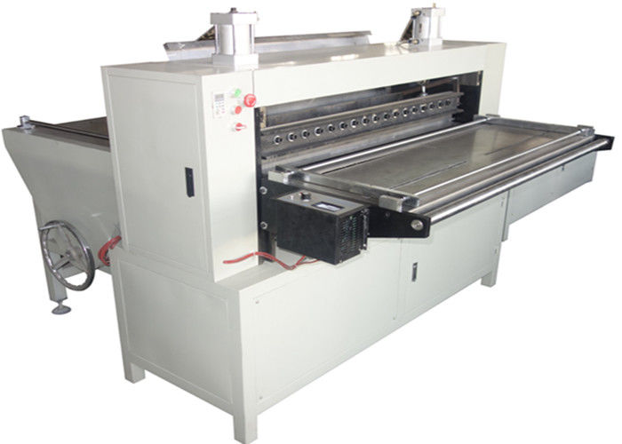 200 C Degree Oil Filter Making Machine Knife Pleating Media Pleating